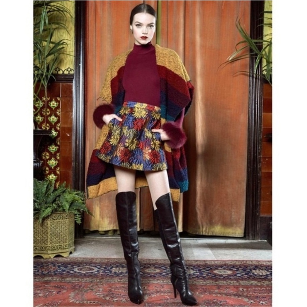 Alice + Olivia Loran Skirt - Picture 2 of 9